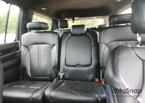 2024 Jeep Wagoneer Series I z USA, uszkodzony, nr VIN 1C4SJUAP2RS142053